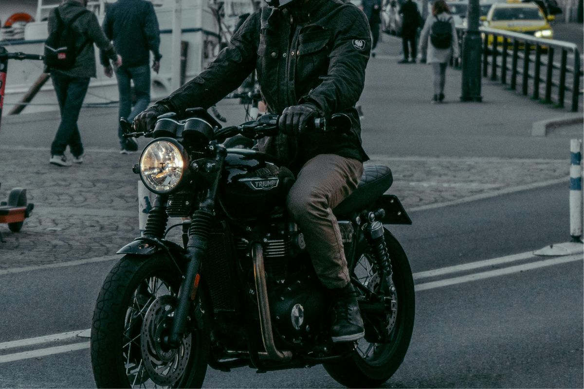 A-körkort: Din väg till frihet på motorcykel
